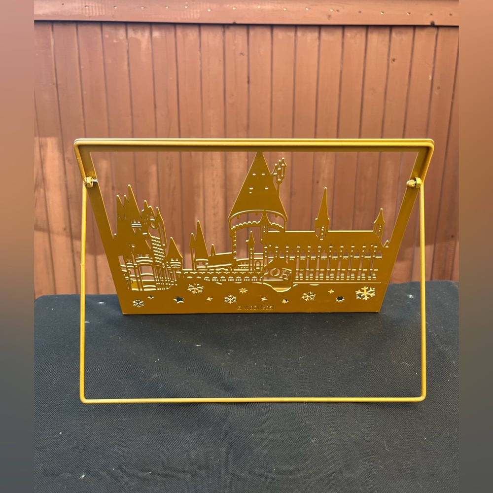 Harry Potter Hogwarts Metal Cookbook Tablet Holder Gold Tone Easel - Picture 3 of 8
